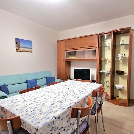 ברדולינו Chiara Pool Apartment מראה חיצוני תמונה