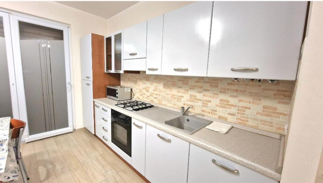 ברדולינו Chiara Pool Apartment מראה חיצוני תמונה